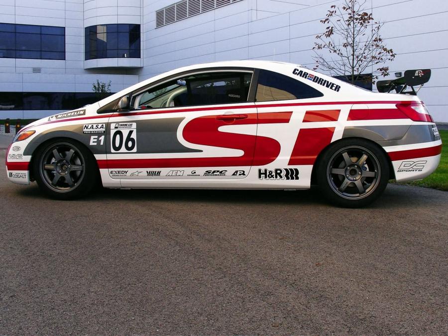  Honda Civic Si Team Honda Research 2006 года  (фото 2 из 2)